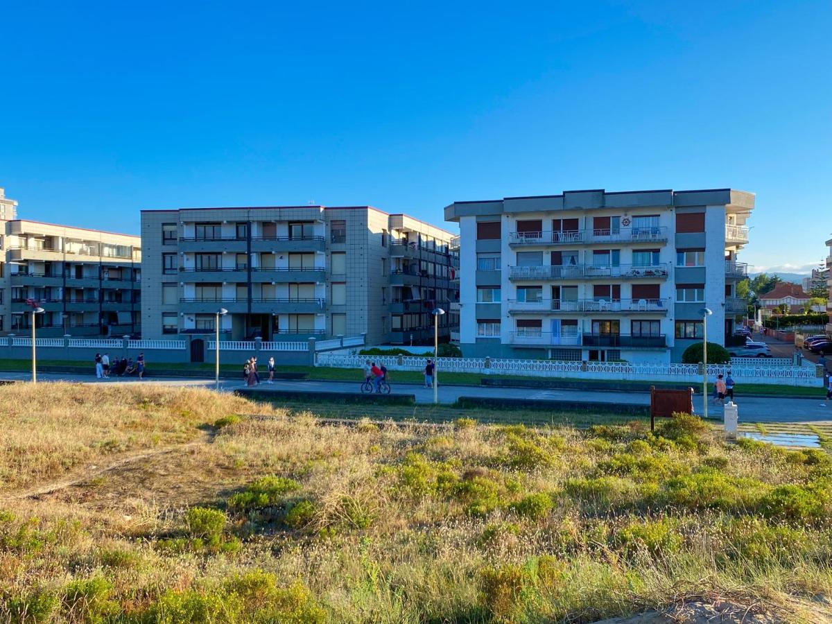 Piso Primera Linea De Playa Ларедо Екстер'єр фото